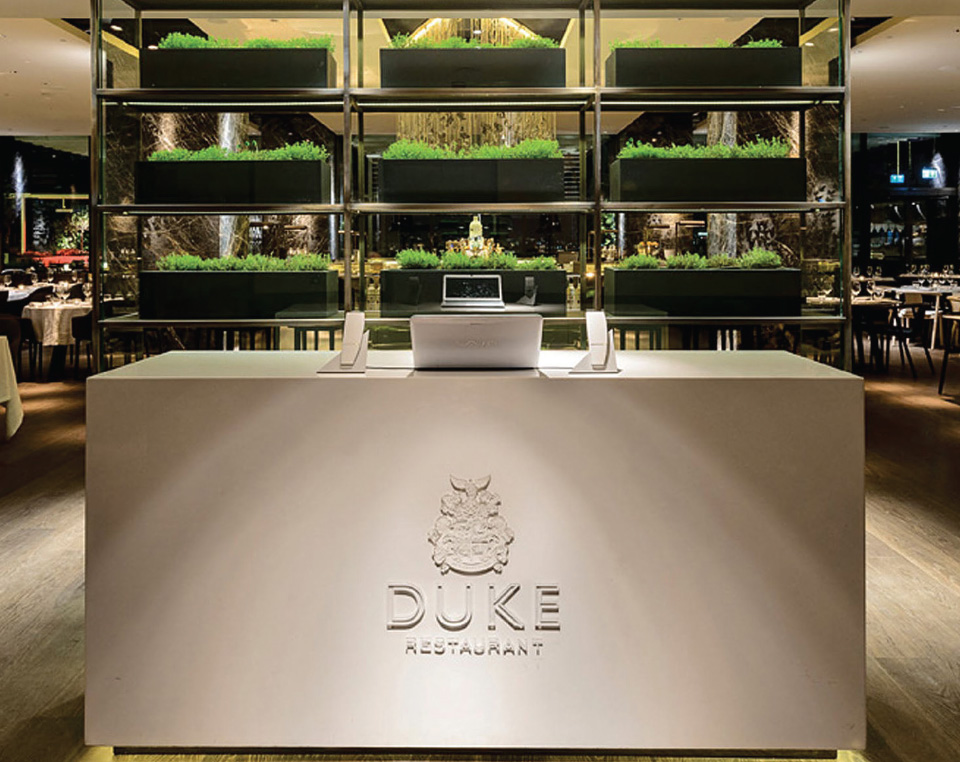 Duke Restaurant Reception Branding